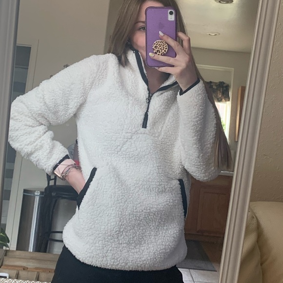Jackets & Blazers - White Fluffy Jacket